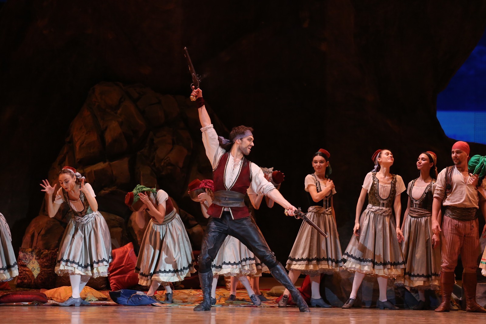 Le Corsaire. Back on stage in NOVAT - Photo 15